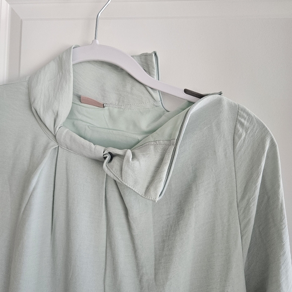 Bow loose dress or abaya size Large - Picture 9 of 11